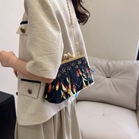Women's Pu Leather Sequins Classic Style Feather Clipped Button Crossbody Bag main image 6