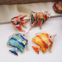Ethnic Style Beach Fish Alloy Inlay Artificial Gemstones Unisex Brooches main image 1