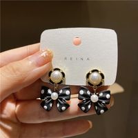 Elegant Retro Flower Alloy Inlay Artificial Gemstones Women's Earrings sku image 35