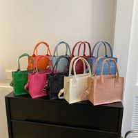Women's All Seasons Pu Leather Classic Style Shoulder Bag Handbag main image 1