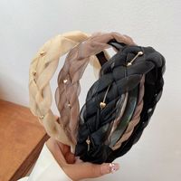 Sweet Heart Shape Twist Gauze Hair Band main image 1