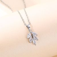 Stainless Steel White Gold Plated Elegant Plating Inlay Leaf Zircon Pendant Necklace main image 1
