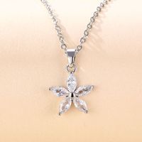 Stainless Steel White Gold Plated Elegant Plating Inlay Round Flower Butterfly Zircon Pendant Necklace main image 8