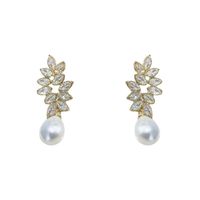 Shiny Leaf Water Droplets Imitation Pearl Copper Inlay Zircon Women's Drop Earrings main image 4