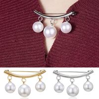 Elegant Geometric Alloy Inlay Artificial Pearls Women's Brooches main image 1