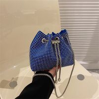 Women's Pu Leather Rhinestone Solid Color Classic Style Bucket String Shoulder Bag Crossbody Bag main image 4