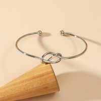 Casual Simple Style Knot Alloy Women's Bangle main image 2