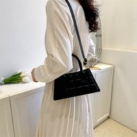 Women's Medium Pu Leather Solid Color Elegant Classic Style Square Zipper Shoulder Bag Handbag Crossbody Bag sku image 2