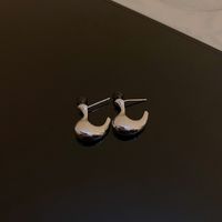 Mode Metall Design Ohrringe Unregelmäßig Kreis Weiblich Übertrieben Retro Ohrringe sku image 130