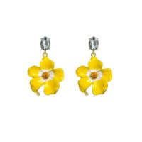 1 Pair Elegant Glam Flower Enamel Plating Inlay Stainless Steel Alloy Titanium Steel Rhinestones Gold Plated Drop Earrings main image 4