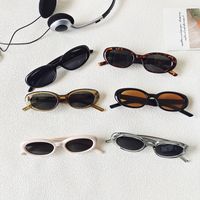 Casual Vacation Solid Color Pc Resin Oval Frame Full Frame Women's Sunglasses main image 3