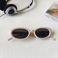 Casual Vacation Solid Color Pc Resin Oval Frame Full Frame Women's Sunglasses sku image 3