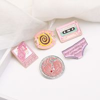 Casual Novelty Geometric Letter Alloy Enamel Women's Brooches main image 2