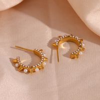 1 Pair Vintage Style Cool Style C Shape Plating Inlay Stainless Steel Pearl 18k Gold Plated Ear Studs main image 1