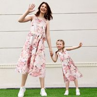 Cute Simple Style Flower Knee-length Family Matching Outfits main image 1