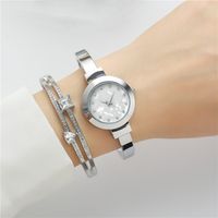 Elegant Simple Style Round Horseshoe Buckle Quartz Women's Watches main image 5