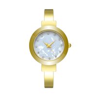 Elegant Simple Style Round Horseshoe Buckle Quartz Women's Watches main image 3