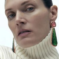 Exaggerated Geometric Metal Inlay Resin Women's Drop Earrings main image 5