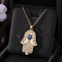 Casual Cool Style Devil's Eye Palm Heart Shape Alloy Hollow Out Inlay Rhinestones Women's Pendant Necklace sku image 2
