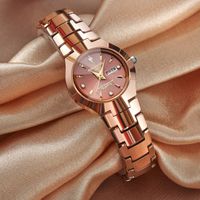 Casual Simple Style Classic Style Round Jewelry Buckle Quartz Men's Watches main image 2