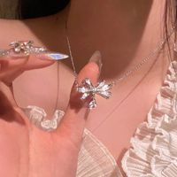 Casual Bow Knot Alloy Plating Inlay Rhinestones Women's Pendant Necklace main image 1
