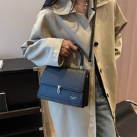 Women's Small Pu Leather Solid Color Elegant Classic Style Square Magnetic Buckle Shoulder Bag Handbag Crossbody Bag sku image 6