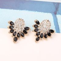 Retro Lady Ethnic Style Wings Alloy Resin Inlay Artificial Diamond Women's Ear Studs main image 2