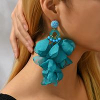 1 Pair Elegant Vacation Petal Beaded Handmade Beaded Cloth Lace Drop Earrings main image 10