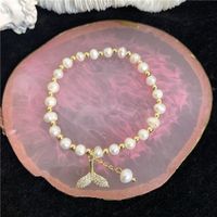 Classic Style Fish Tail Freshwater Pearl Copper Plating Gold Plated Bracelets sku image 1