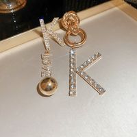 Simple Style Letter Metal Inlay Rhinestones Women's Drop Earrings sku image 2
