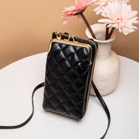 Women's Mini All Seasons Pu Leather Classic Style Phone Wallet main image 5