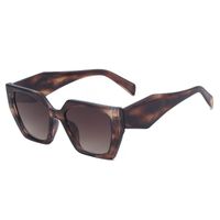 New Fashion Cat Eye Wide Glasses Female Wholesale Uv Protection Sunglasses sku image 2