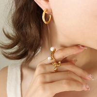 1 Pair Casual Simple Style C Shape Plating Titanium Steel 18k Gold Plated Ear Studs main image 8
