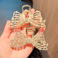 Elegant Sweet Bow Knot Alloy Inlay Artificial Pearls Rhinestones Hair Claws main image 4