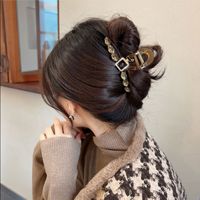 Casual Bow Knot Snowflake Perfume Bottle Alloy Plastic Inlay Rhinestones Pearl Hair Claws main image 5