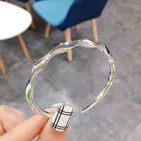 Simple Style Waves Alloy Plating Women's Bangle main image 3