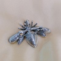 Streetwear Bee Alloy Plating Inlay Rhinestones Women's Brooches main image 5