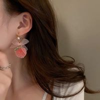 Sweet Peach Heart Shape Flower Arylic Alloy Plating Inlay Artificial Pearls Resin Rhinestones Women's Earrings main image 4
