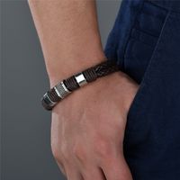 Punk Simple Style Solid Color Stainless Steel Pu Leather Plating Magnetic Silver Plated Men's Wristband main image 1
