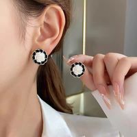 1 Pair Fashion Flower Butterfly Bow Knot Alloy Inlay Artificial Pearls Rhinestones Shell Women's Earrings sku image 64