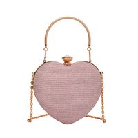 Women's Medium Pu Leather Solid Color Streetwear Heart-shaped Lock Clasp Crossbody Bag main image 5