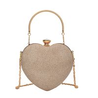 Women's Medium Pu Leather Solid Color Streetwear Heart-shaped Lock Clasp Crossbody Bag sku image 3