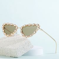 Cute Solid Color Pc Cat Eye Rhinestone Full Frame Women's Sunglasses main image 5