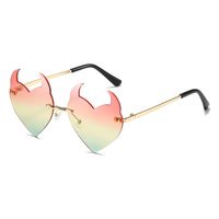Funny Solid Color Pc Special-shaped Mirror Frameless Women's Sunglasses main image 3