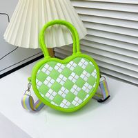 Kid's All Seasons Silica Gel Heart Shape Cute Zipper Handbag sku image 2