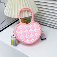 Kid's All Seasons Silica Gel Heart Shape Cute Zipper Handbag sku image 1