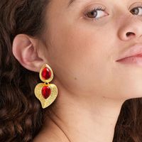 1 Pair Vintage Style Lady Streetwear Heart Shape Flower Bird Plating Imitation Pearl Alloy Drop Earrings Ear Studs main image 2