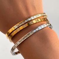 Elegant Luxurious Round Square Infinity Stainless Steel Enamel Plating Inlay Zircon 18k Gold Plated Bangle main image 2