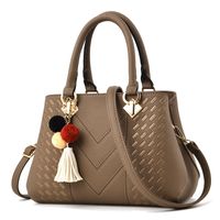 Women's Medium All Seasons Pu Leather Classic Style Handbag sku image 5