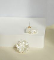 Ig Style Lady Korean Style Flower Resin Women's Ear Studs sku image 1